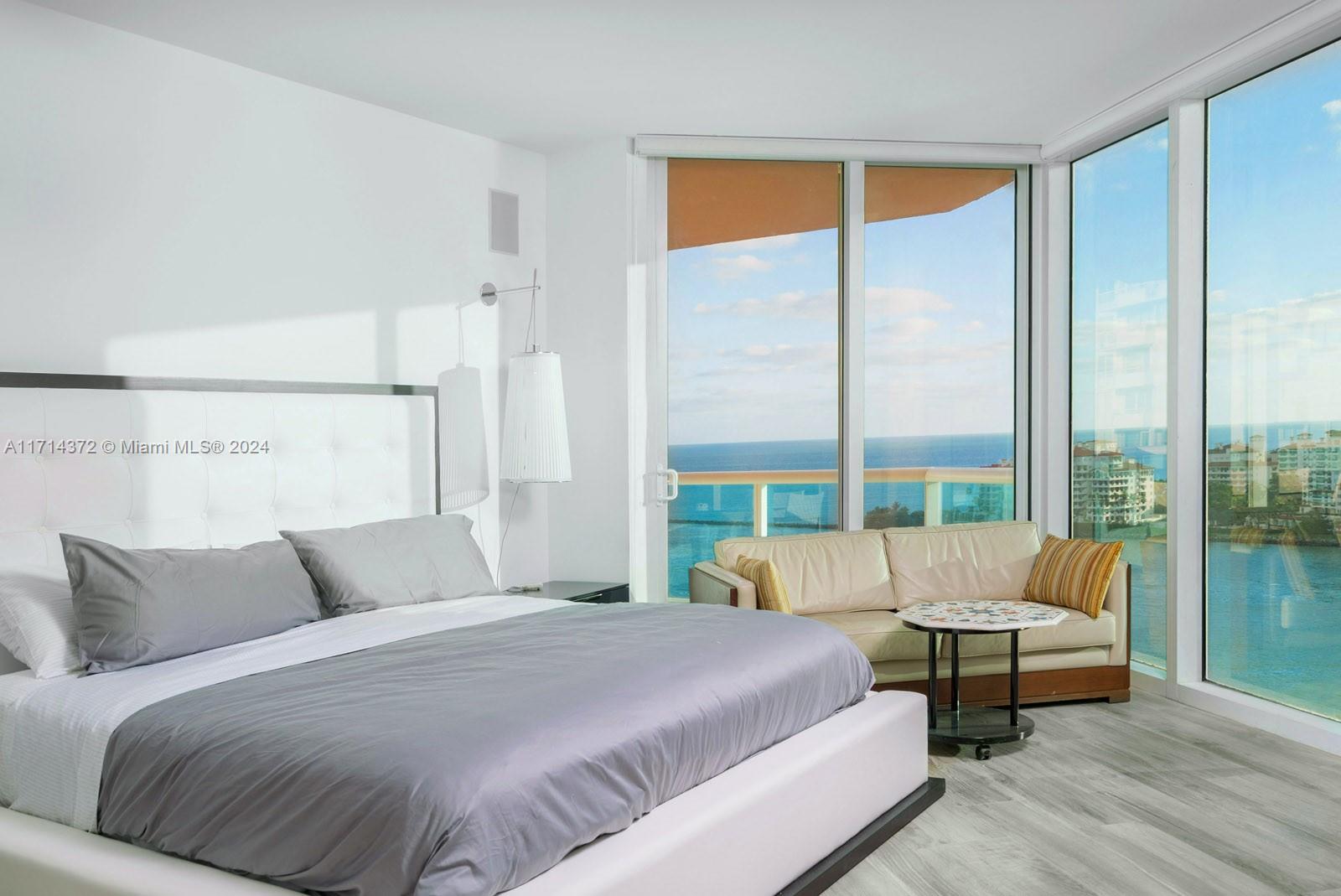 300 S Pointe Dr #1701, Miami Beach FL 33139