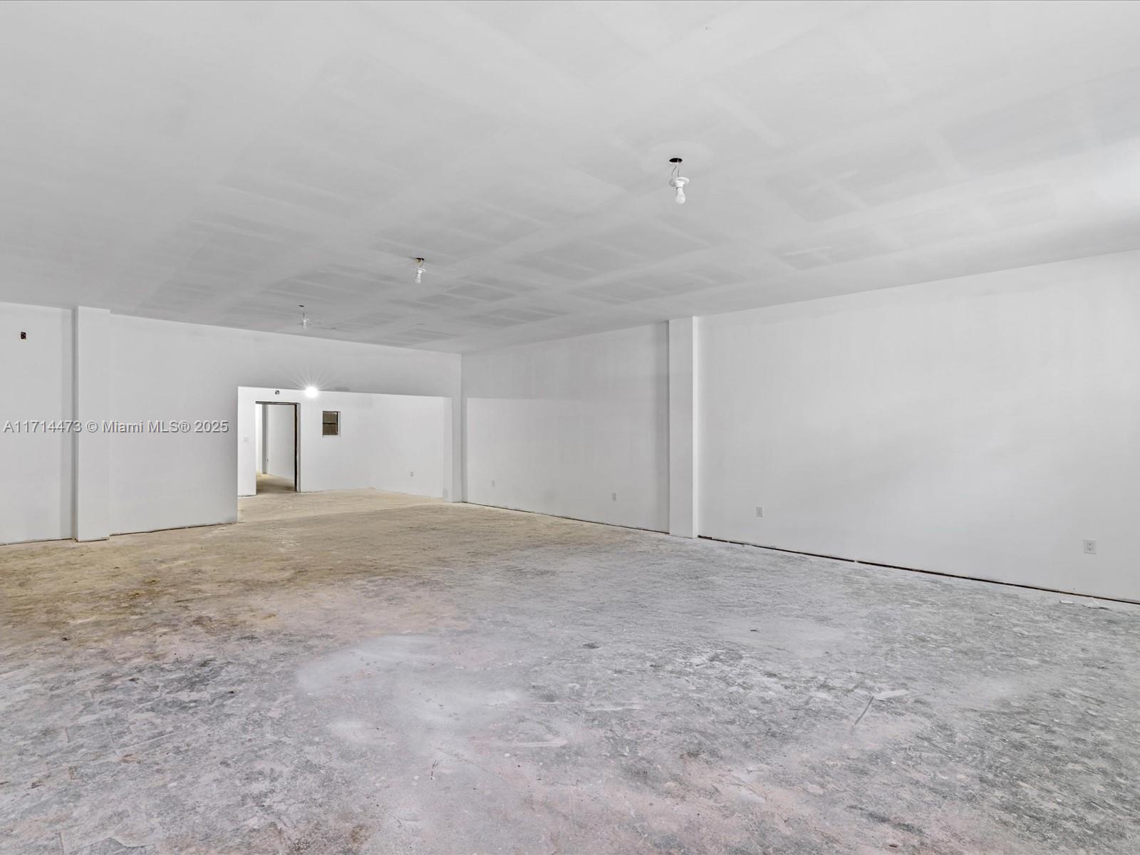 Listing Photo 18