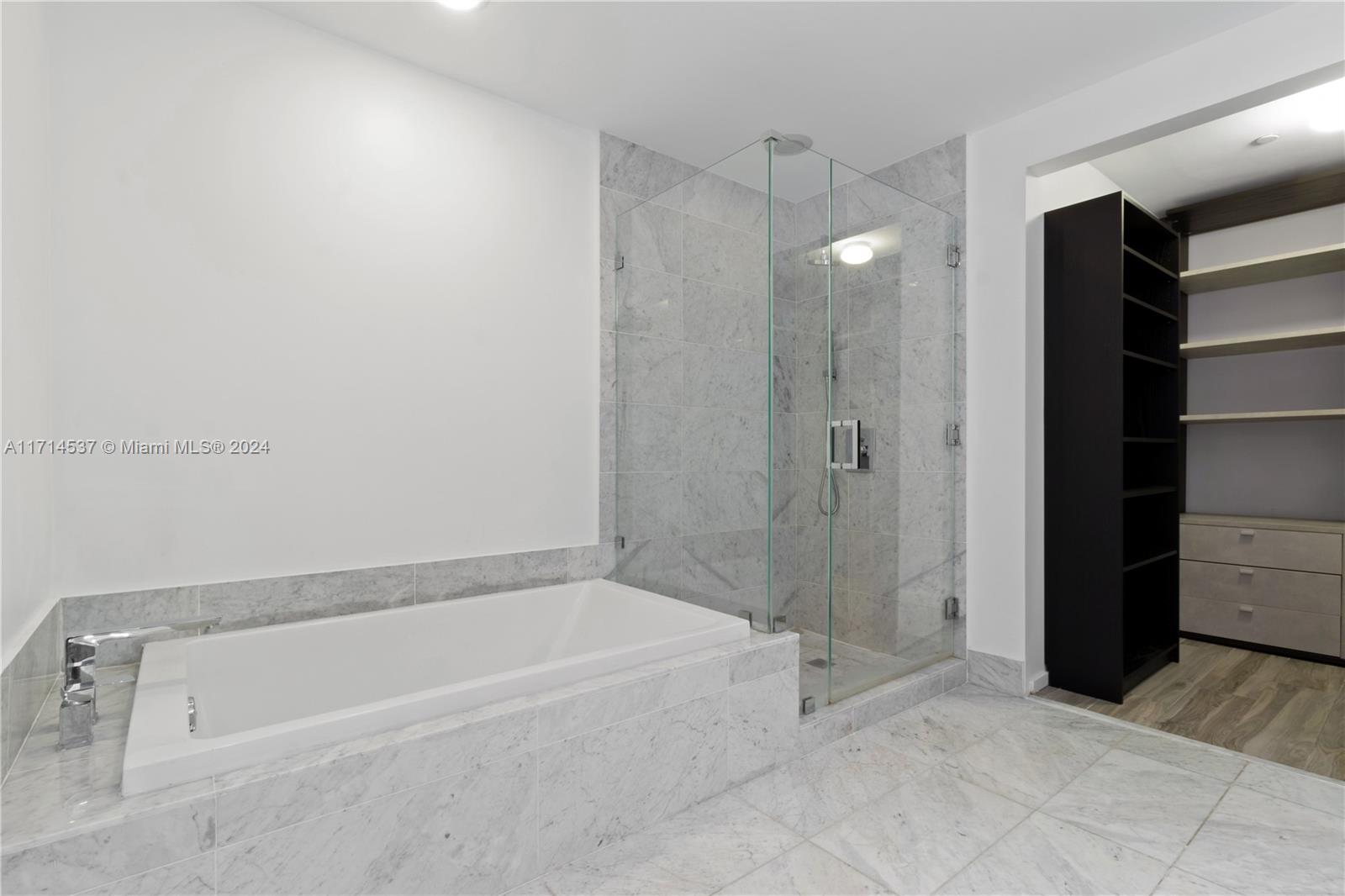801 S Miami Ave #2206, Miami FL 33130