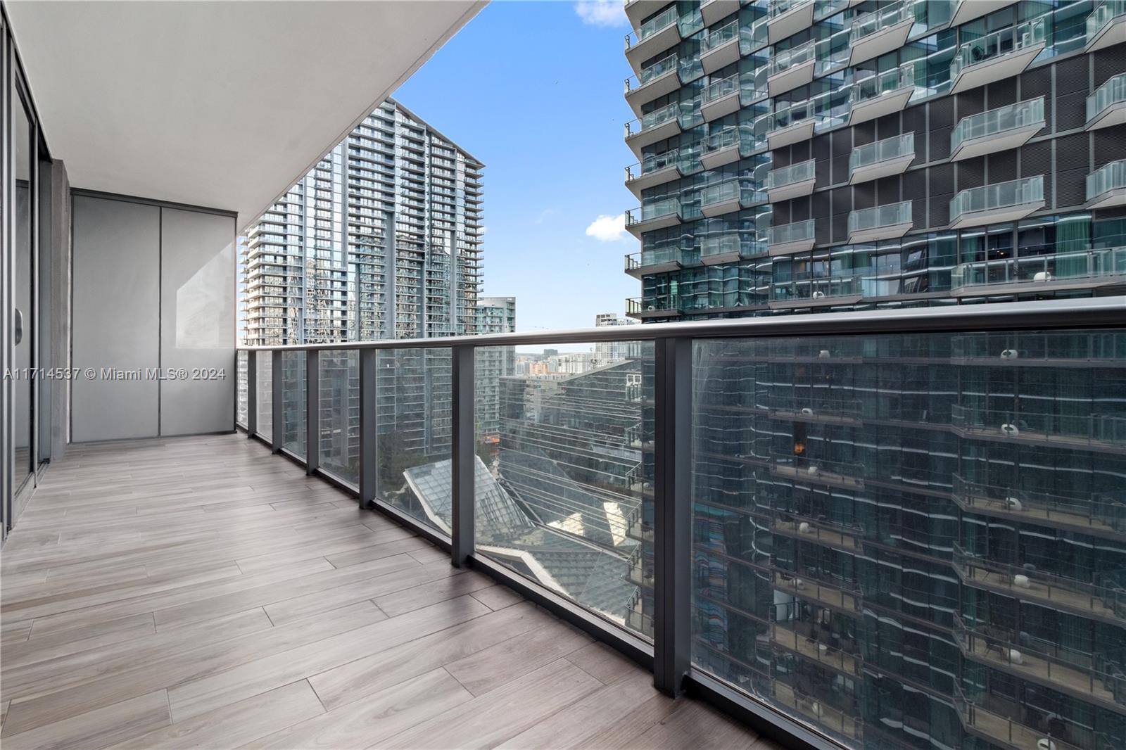 801 S Miami Ave #2206, Miami FL 33130