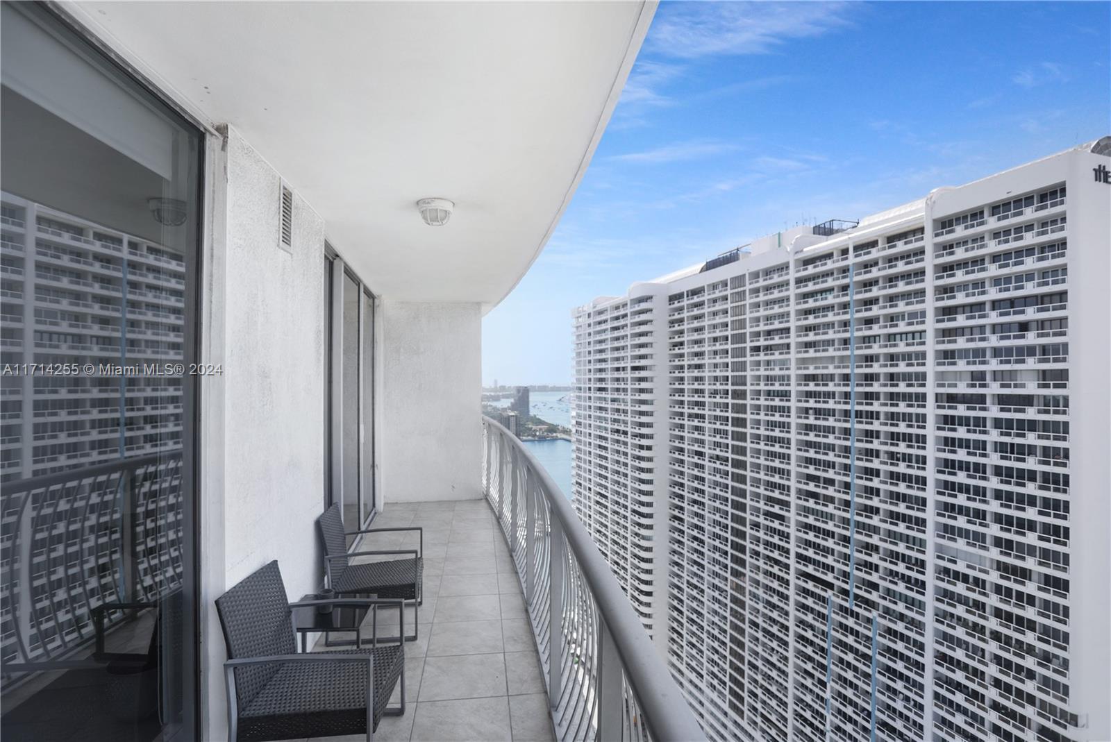 1750 N Bayshore Dr #3210, Miami, Florida image 38