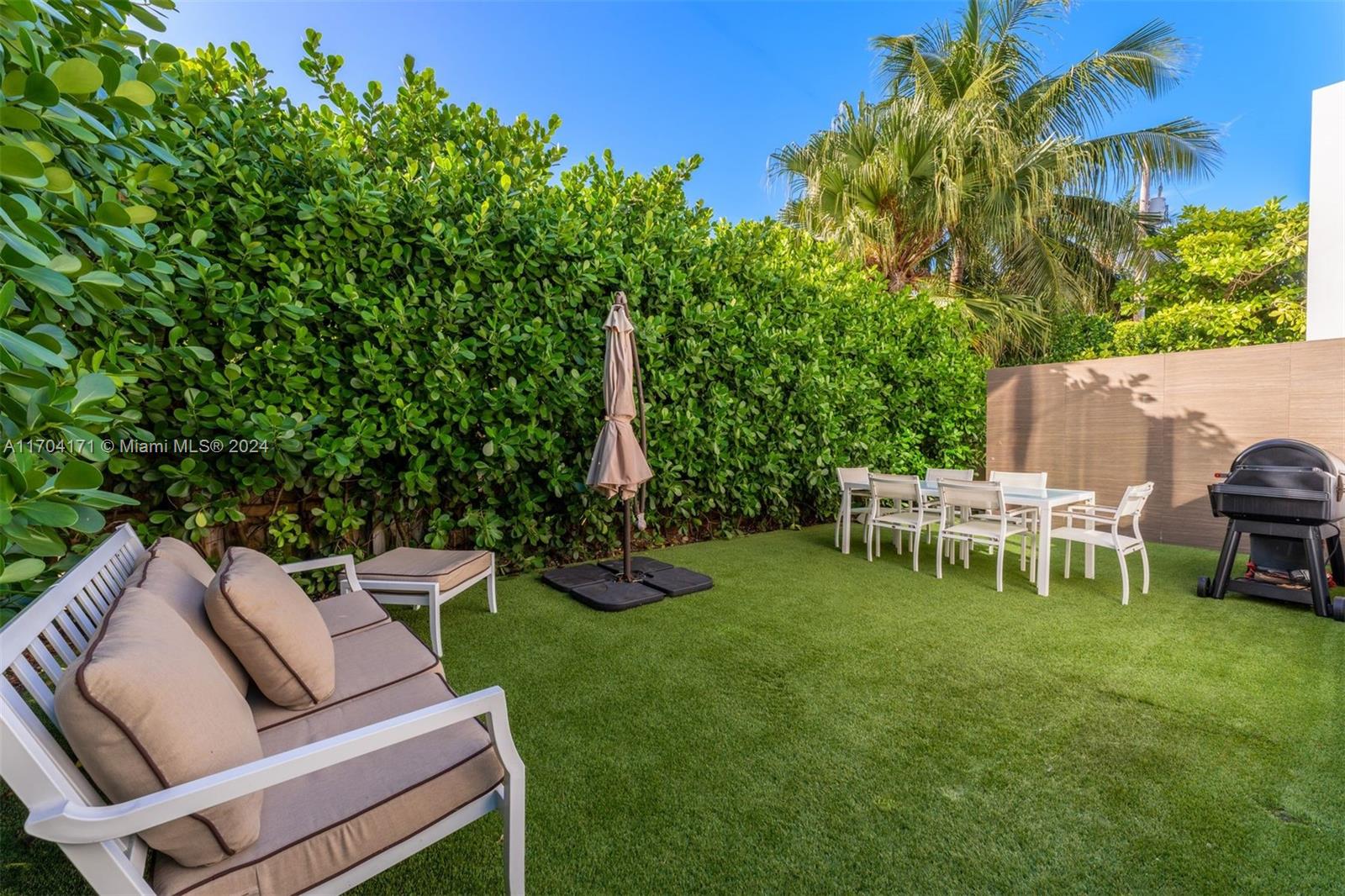 330 Fernwood Road #2, Key Biscayne, Florida image 24