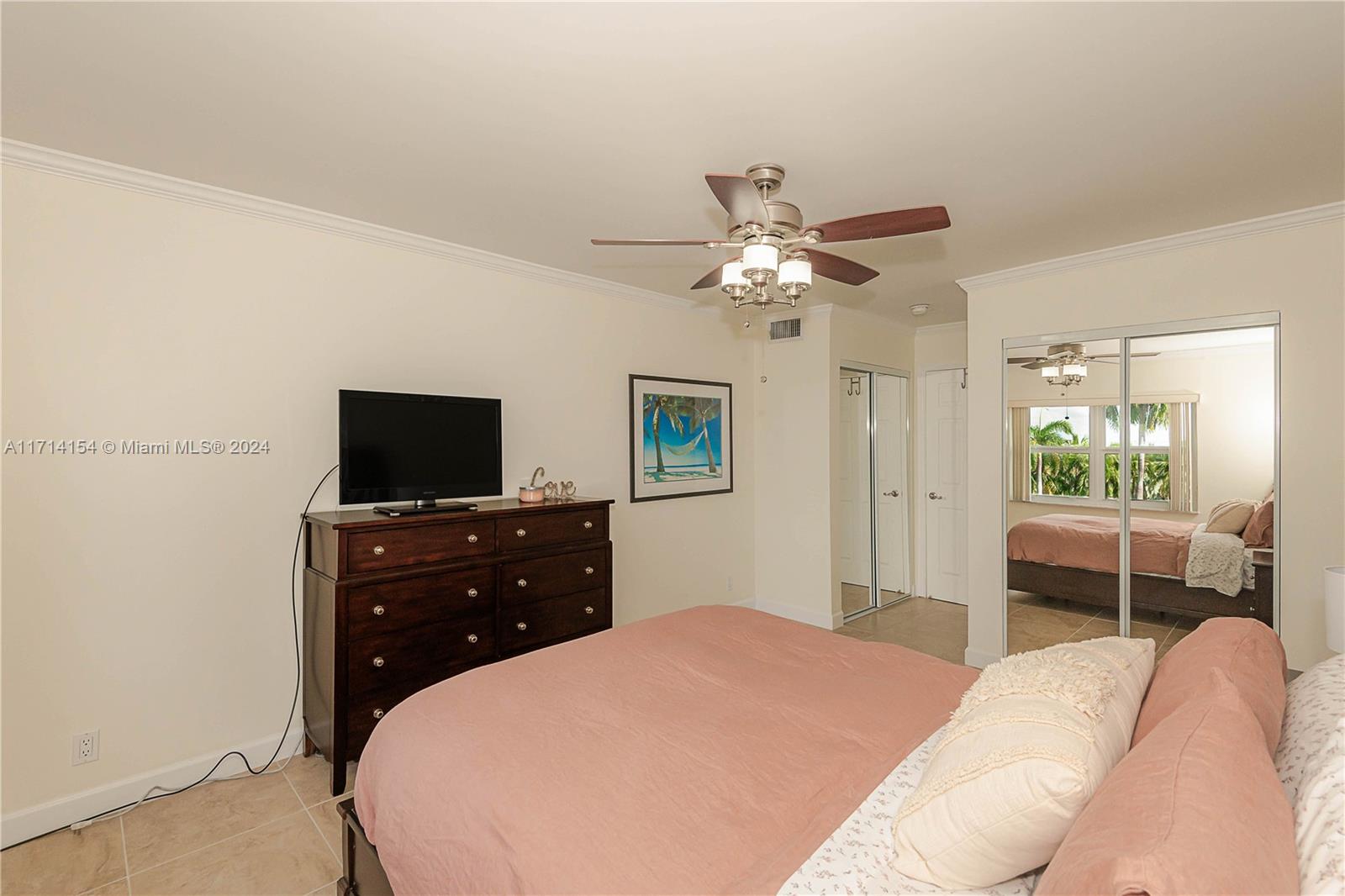 200 Diplomat Pkwy #519, Hallandale Beach, Florida image 28