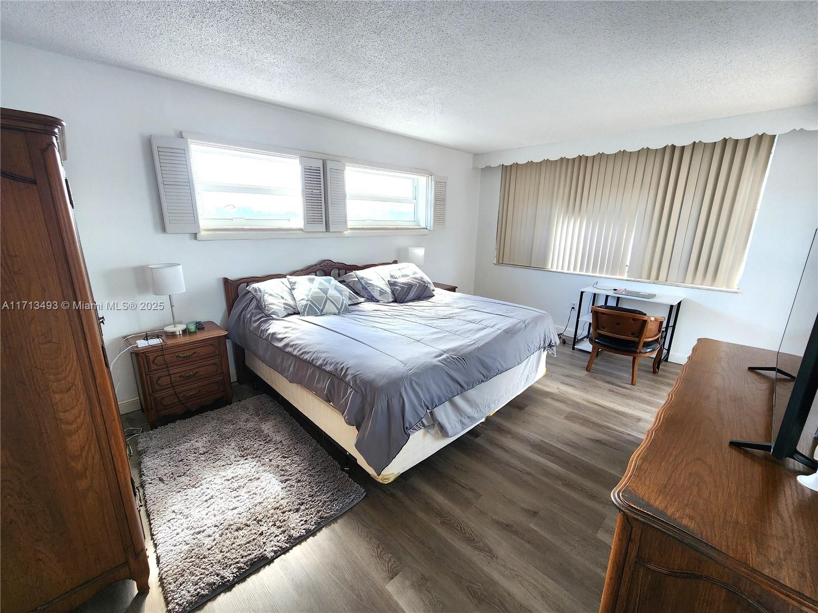 Listing Photo 29
