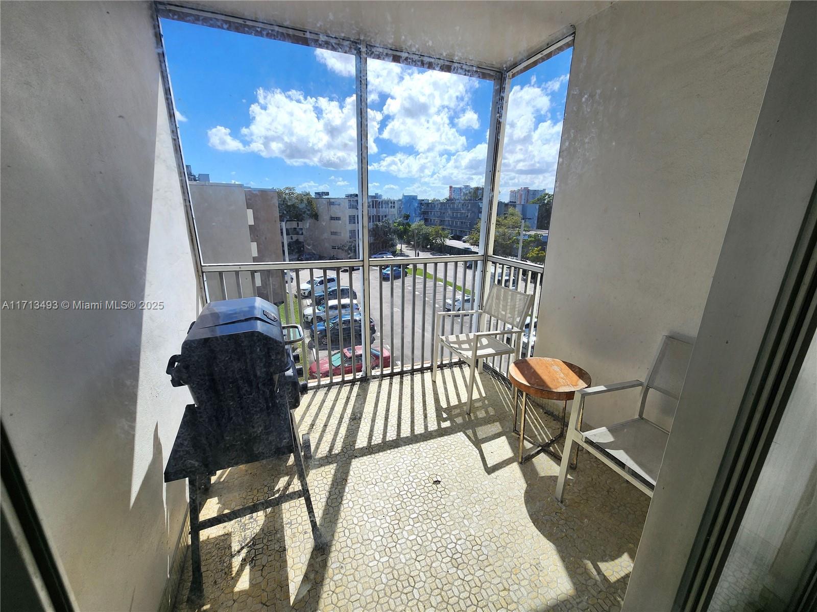 Listing Photo 6