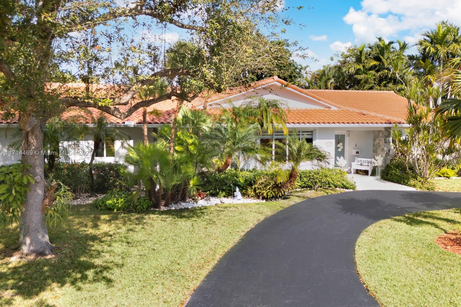 7775 SW 145th St  For Sale A11714469, FL