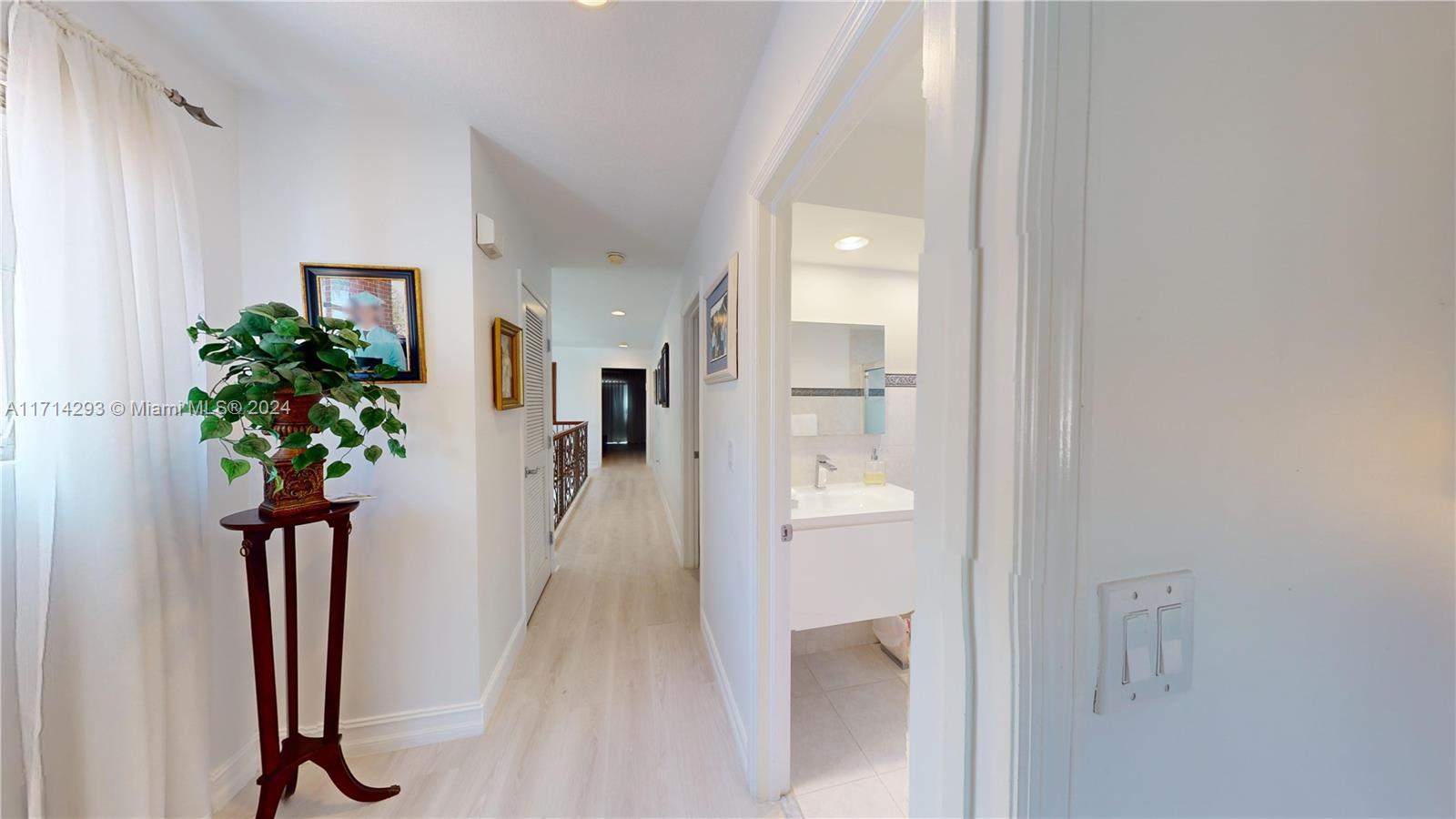 20870 NE 32nd Ave, Aventura, Florida image 12