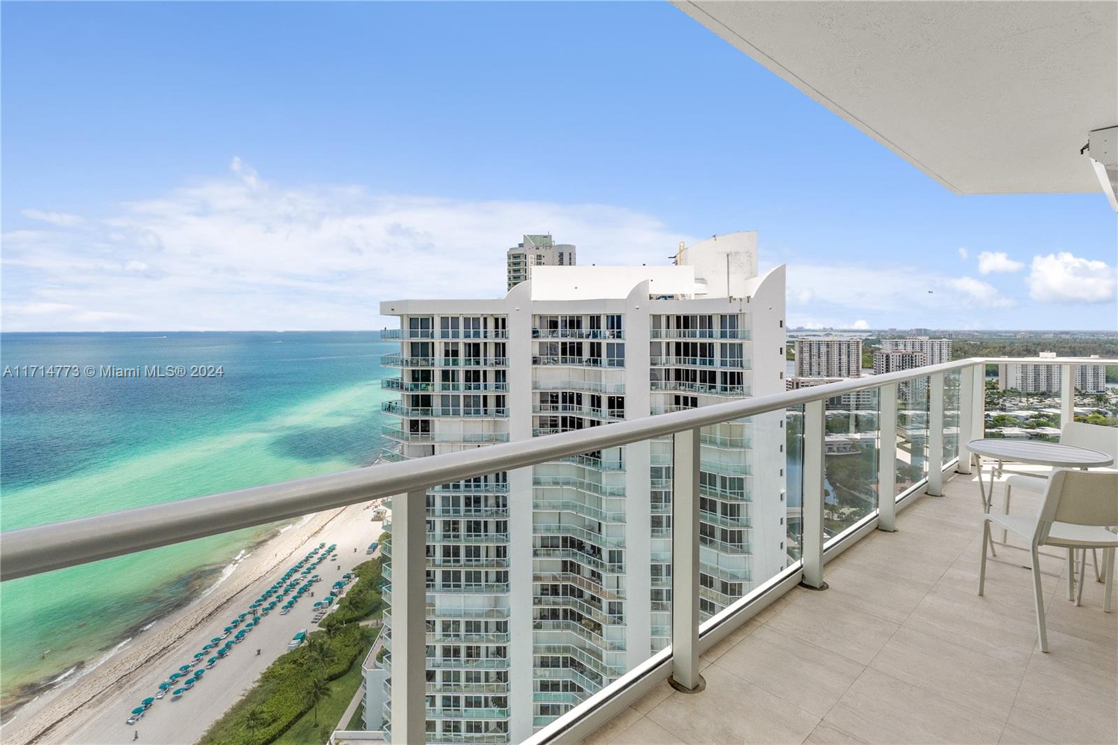 BEAUTIFUL DIRECT OCEAN CONDO 1 PLUS DEN 2 FULL BATHS!! BREATHTAKING VIEWS AVAILABLE FULLY FURNISHED TO RENT RIGHT AWAY! ONE COVERED ASSIGNED PARKING SPACE AVAILABLE, FULLY BEACH SERVICE, RESTAURANT ON SITE, SPA, TENNIS COURTS AND MORE! SIX MONTHS RENTAL!