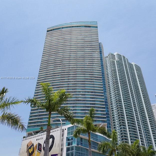 888 Biscayne Blvd #3707, Miami FL 33132