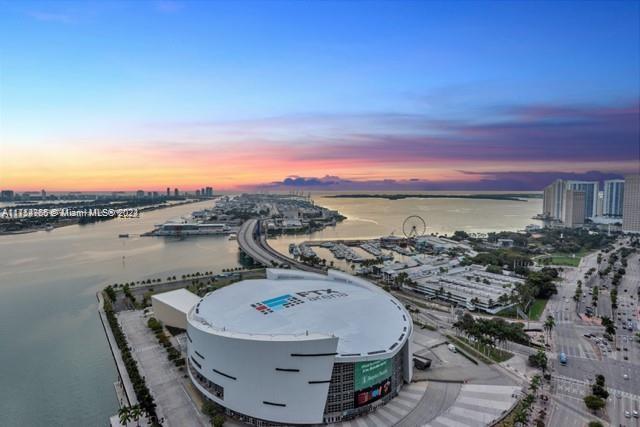 888 Biscayne Blvd #3707, Miami FL 33132