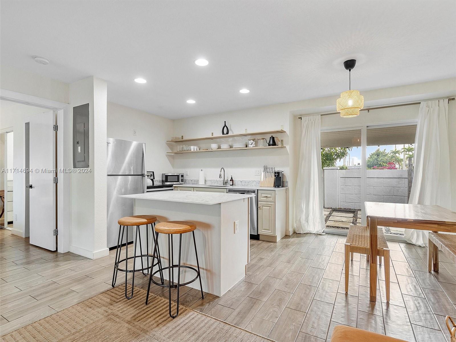 300 SW 23rd St, Fort Lauderdale, Florida image 15