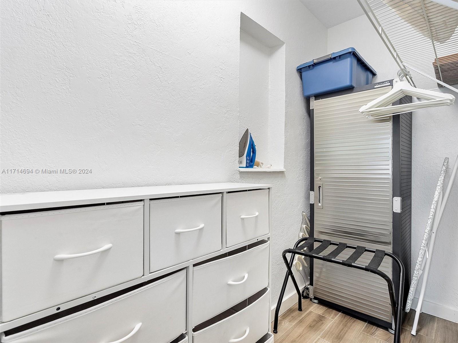 300 SW 23rd St, Fort Lauderdale, Florida image 34