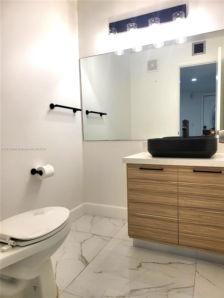 9723 N New River Canal Road #416, Plantation, Florida image 17