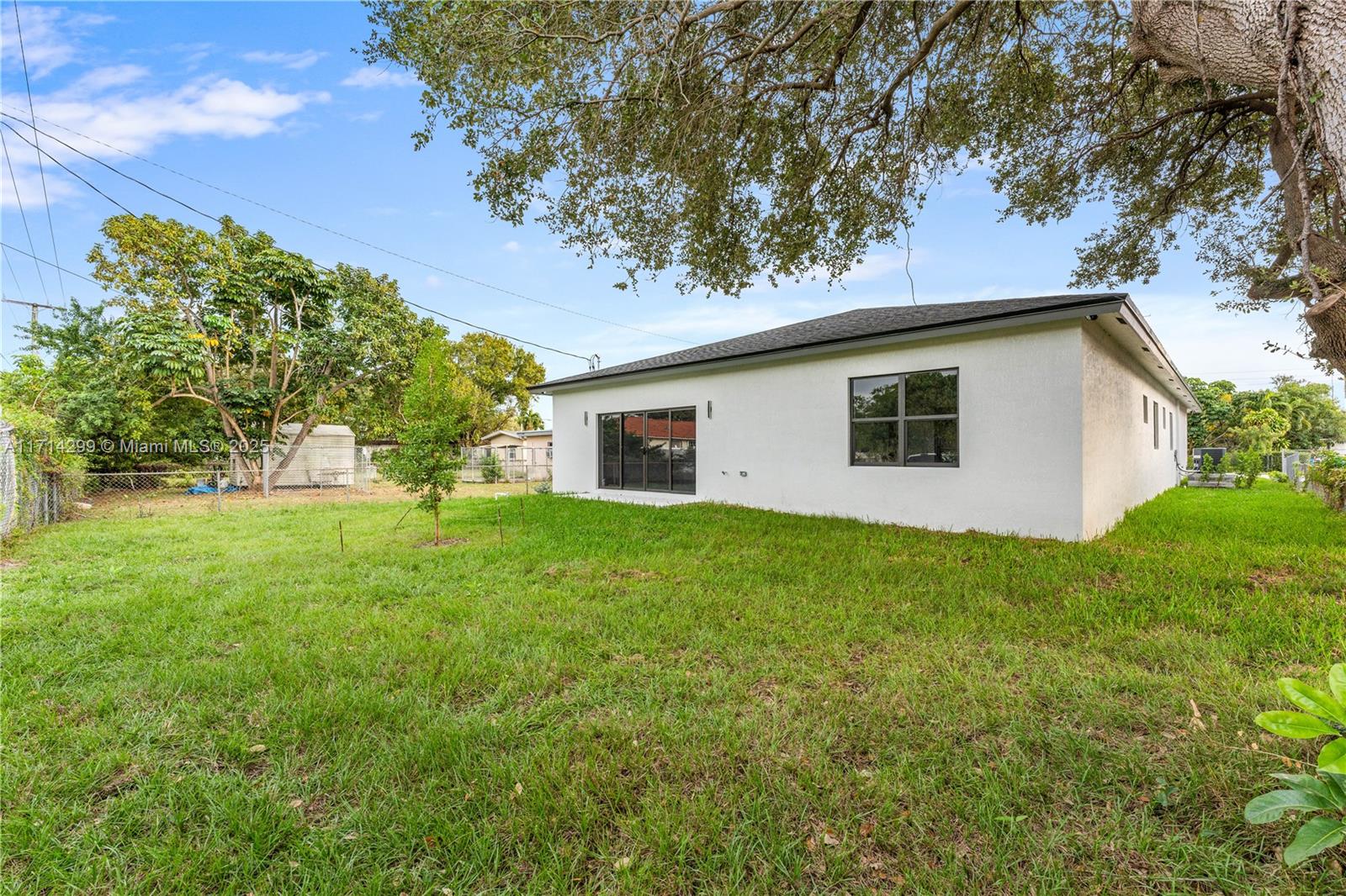 4111 SW 28th St, West Park, Florida image 29