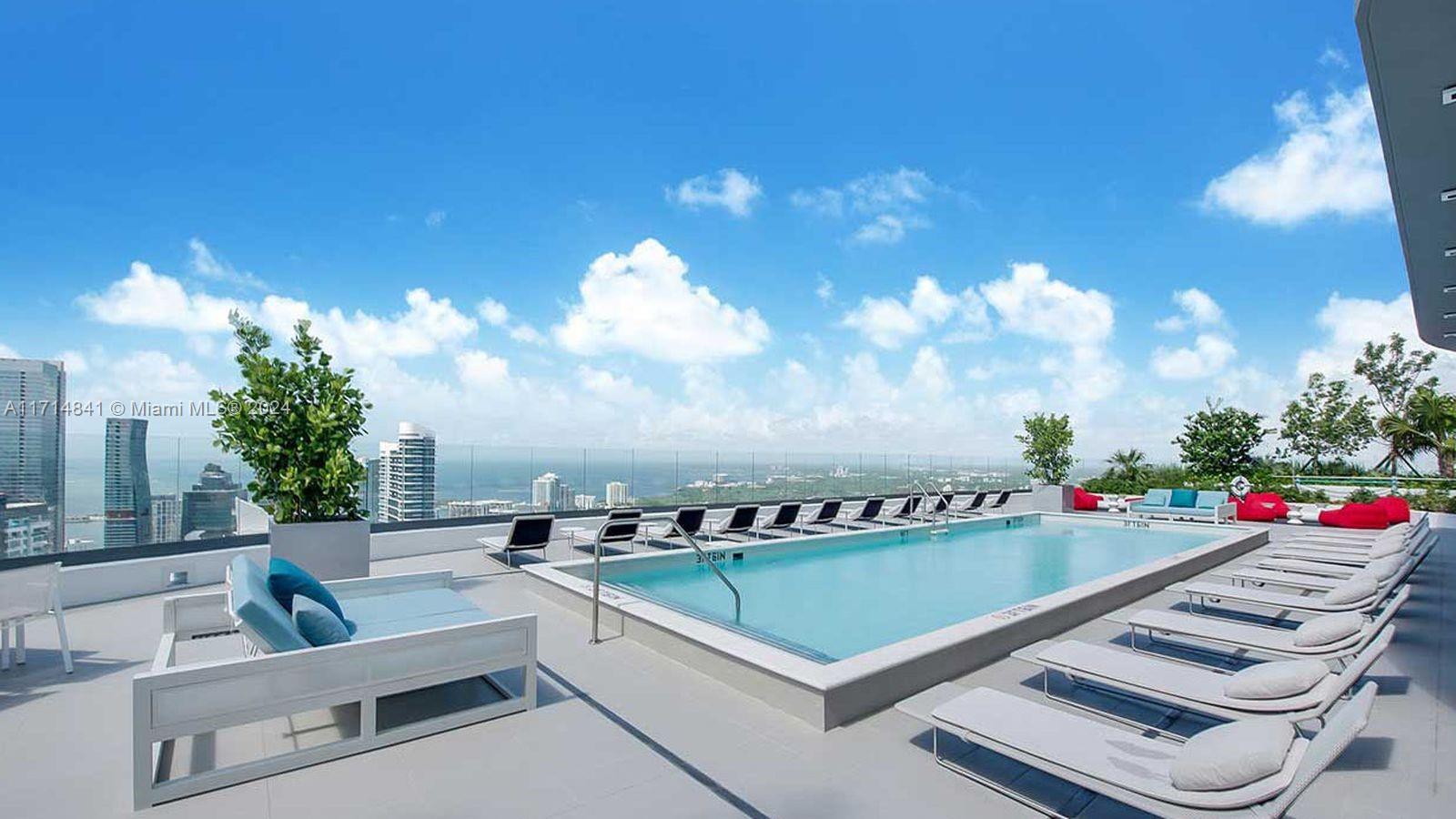 55 SW 9th St #2609, Miami FL 33130