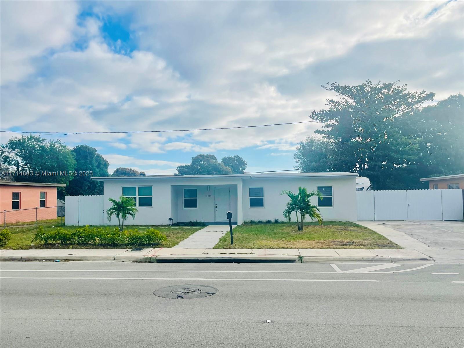 15915 22nd Ave Unit , Miami Gardens, Florida 33054