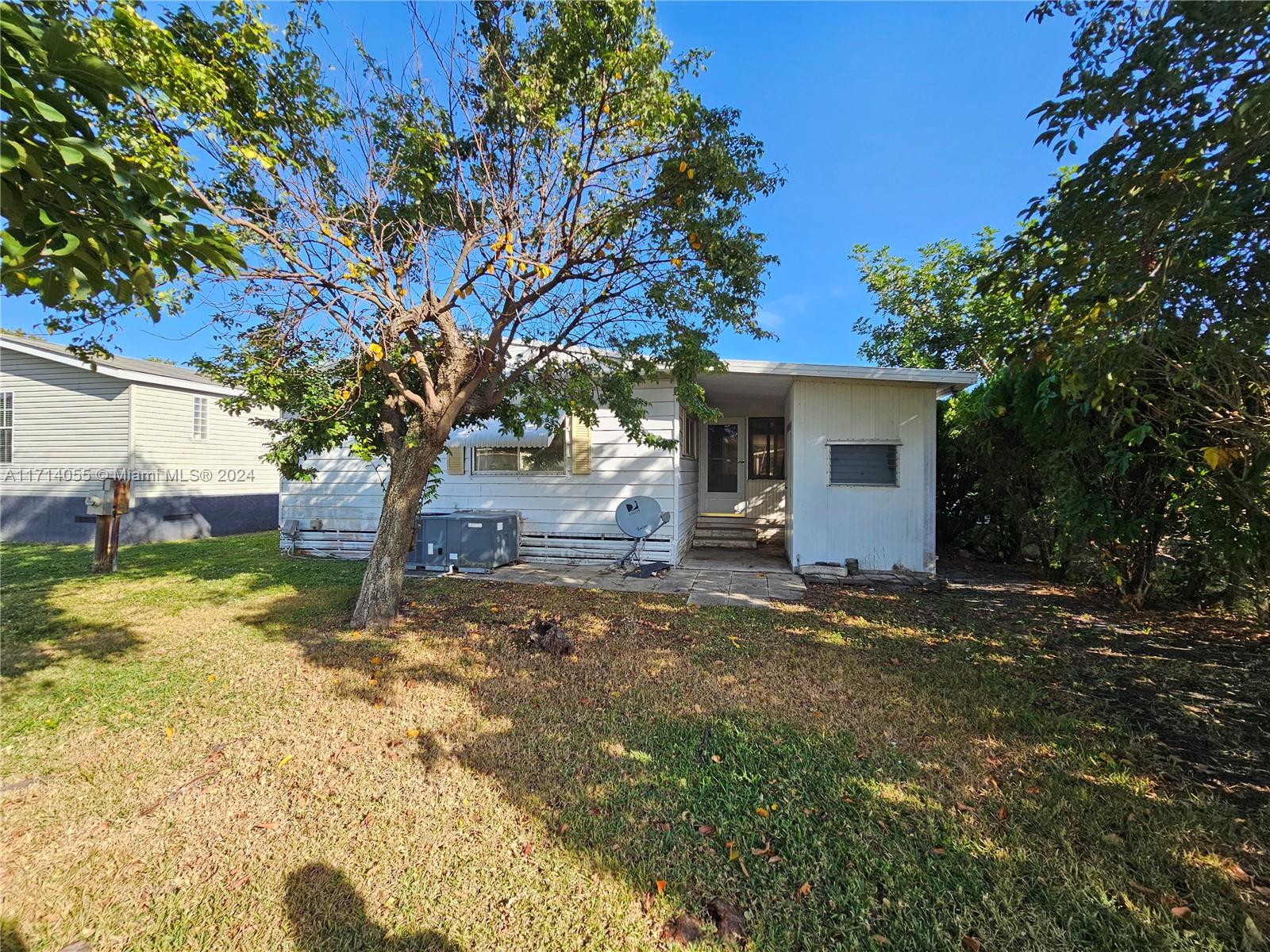 5337 NW 1st Ave, Deerfield Beach, Florida image 42