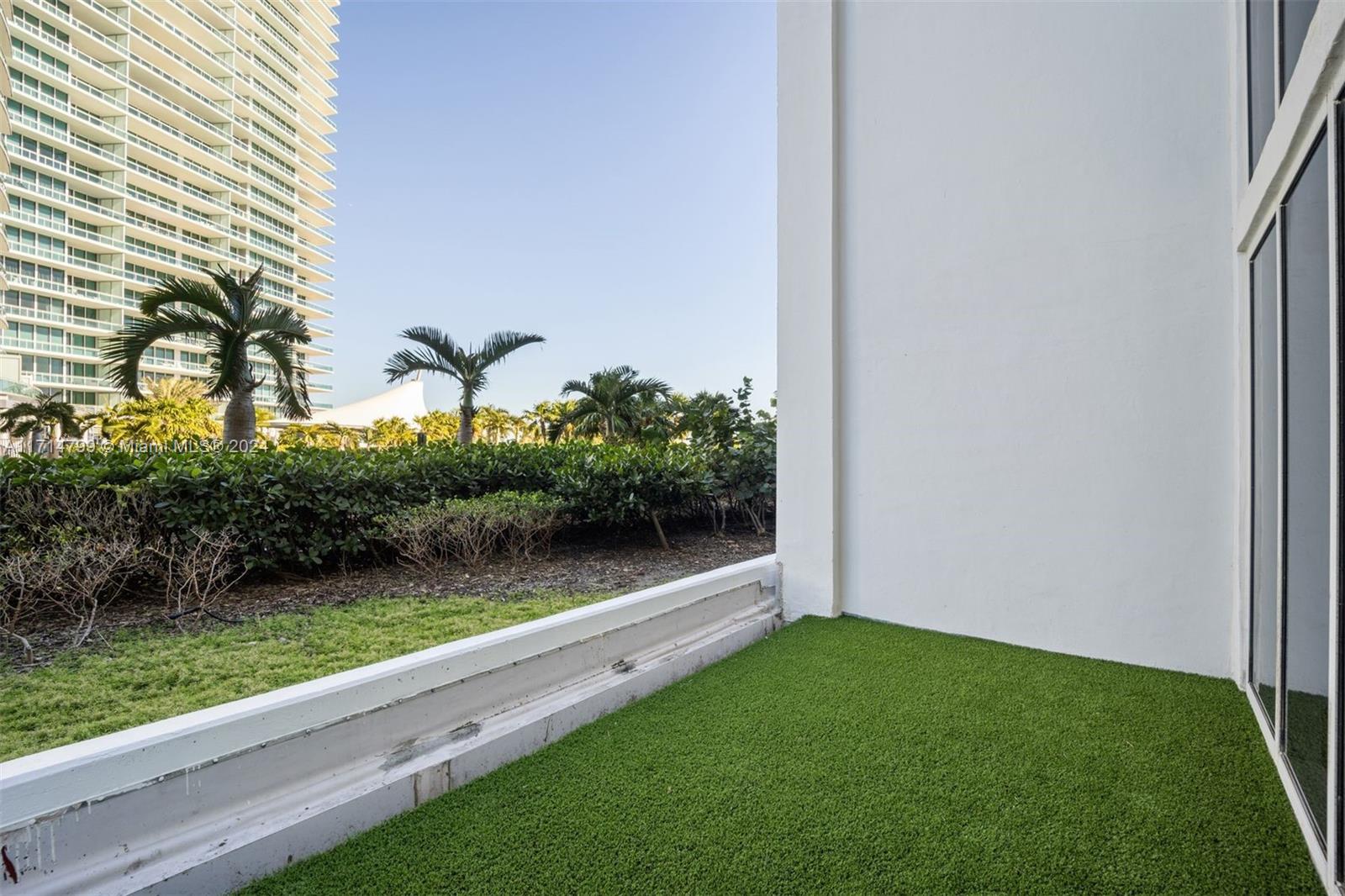 10275 Collins Ave #206, Bal Harbour, Florida image 17