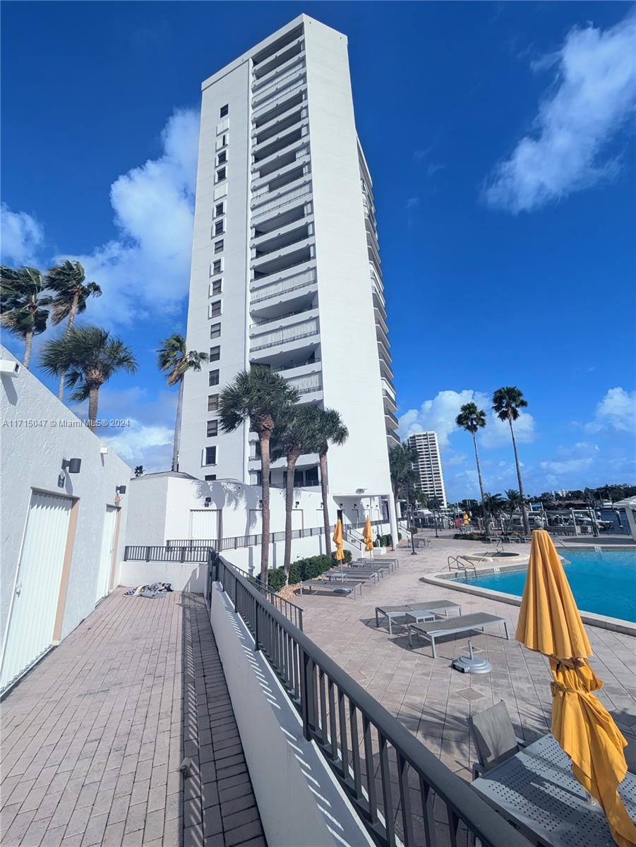 300 Three Islands Blvd #516, Hallandale Beach, Florida image 1