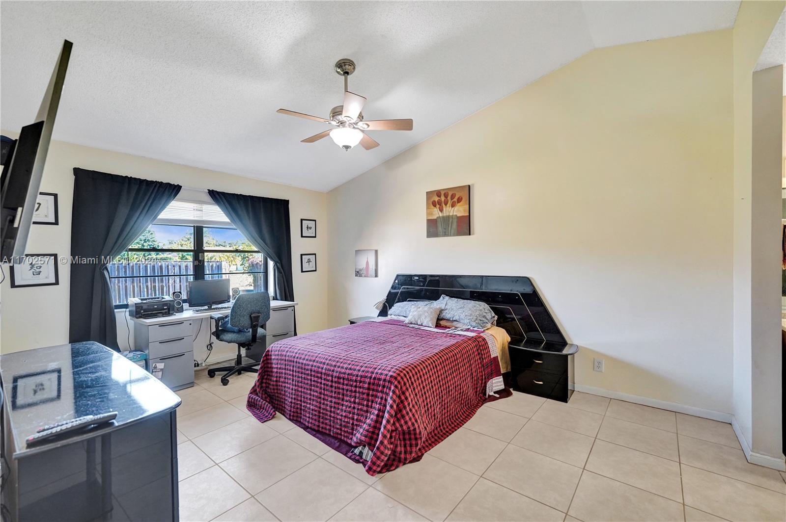 9227 NW 48th St, Sunrise, Florida image 25