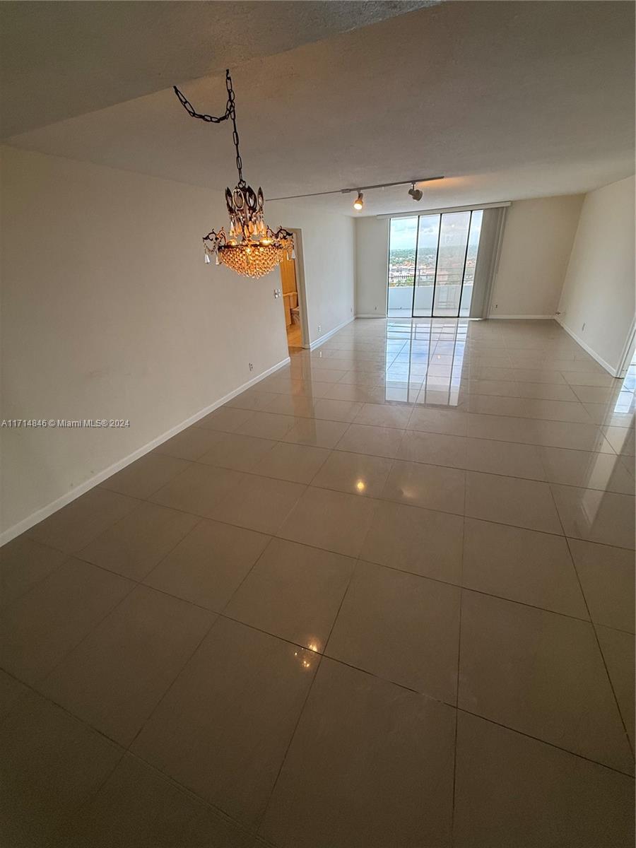 600 Three Islands Blvd #1105, Hallandale Beach, Florida image 13