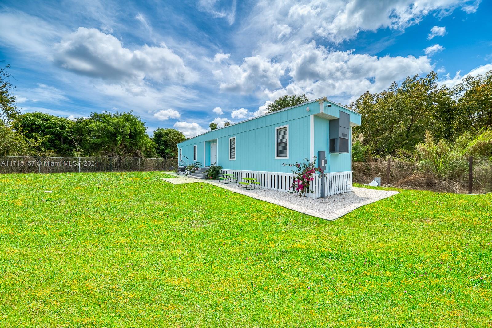 Farm Stay SW Extended Stay 1