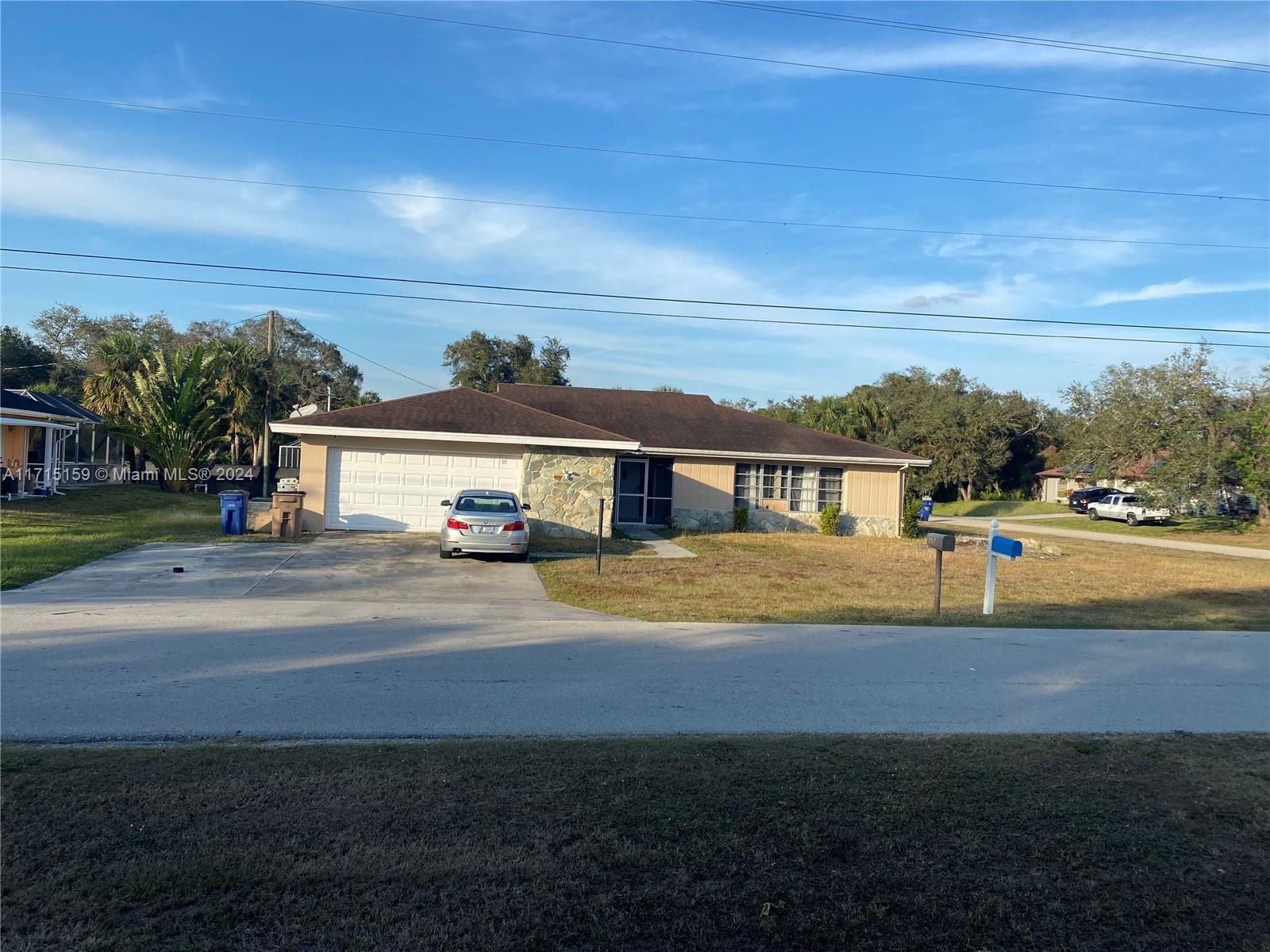 3107 E 6 St, Lehigh Acres, Florida image 2