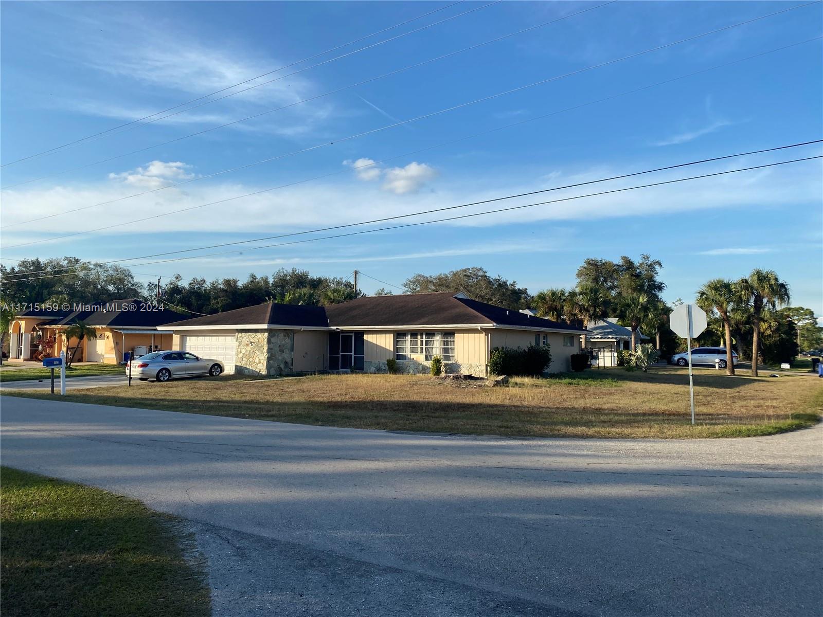 3107 E 6 St, Lehigh Acres, Florida image 3