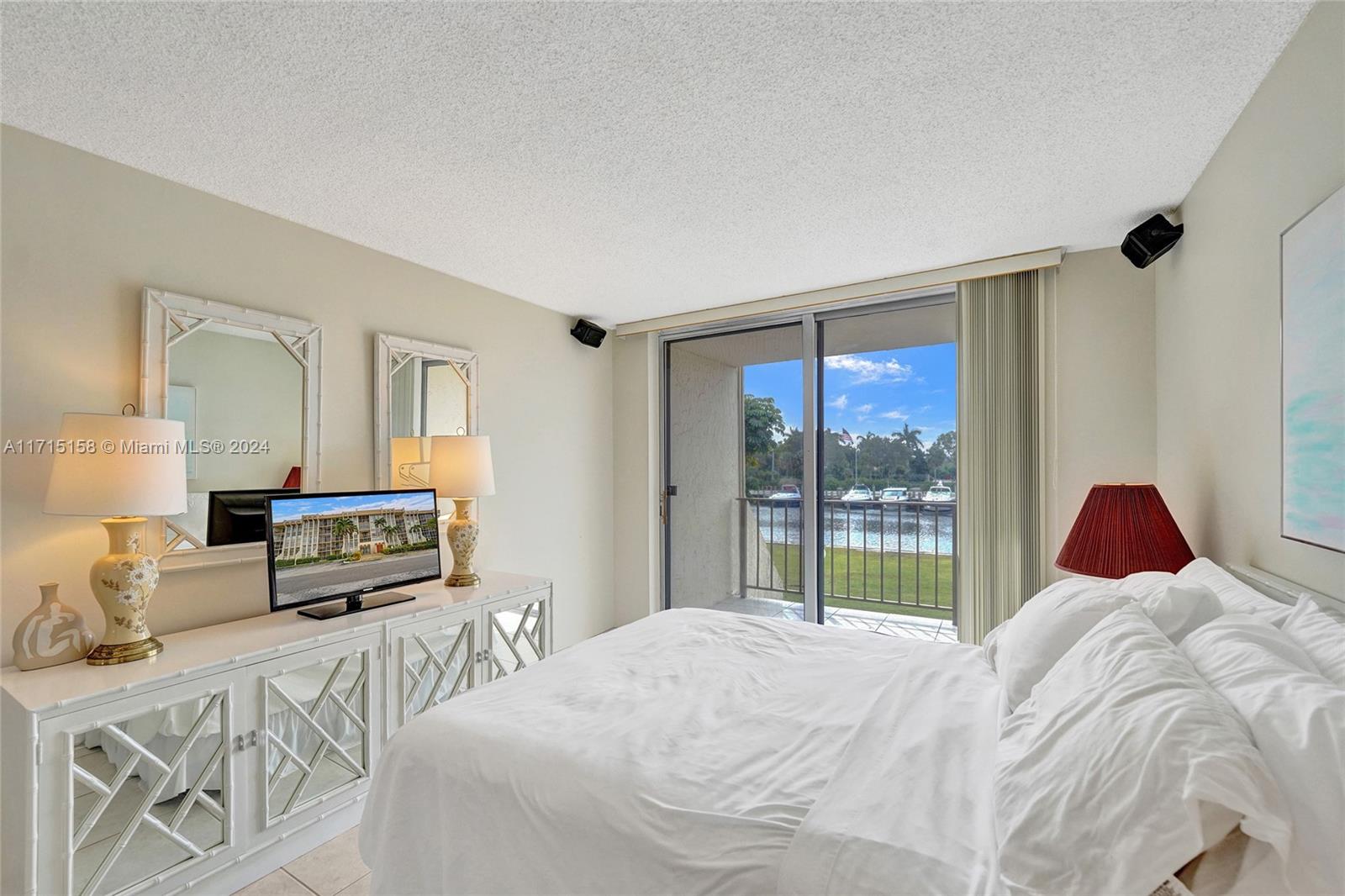 601 Three Islands Blvd #205, Hallandale Beach, Florida image 36