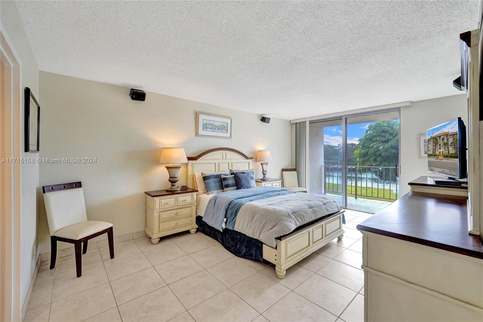 601 Three Islands Blvd #205, Hallandale Beach, Florida image 45