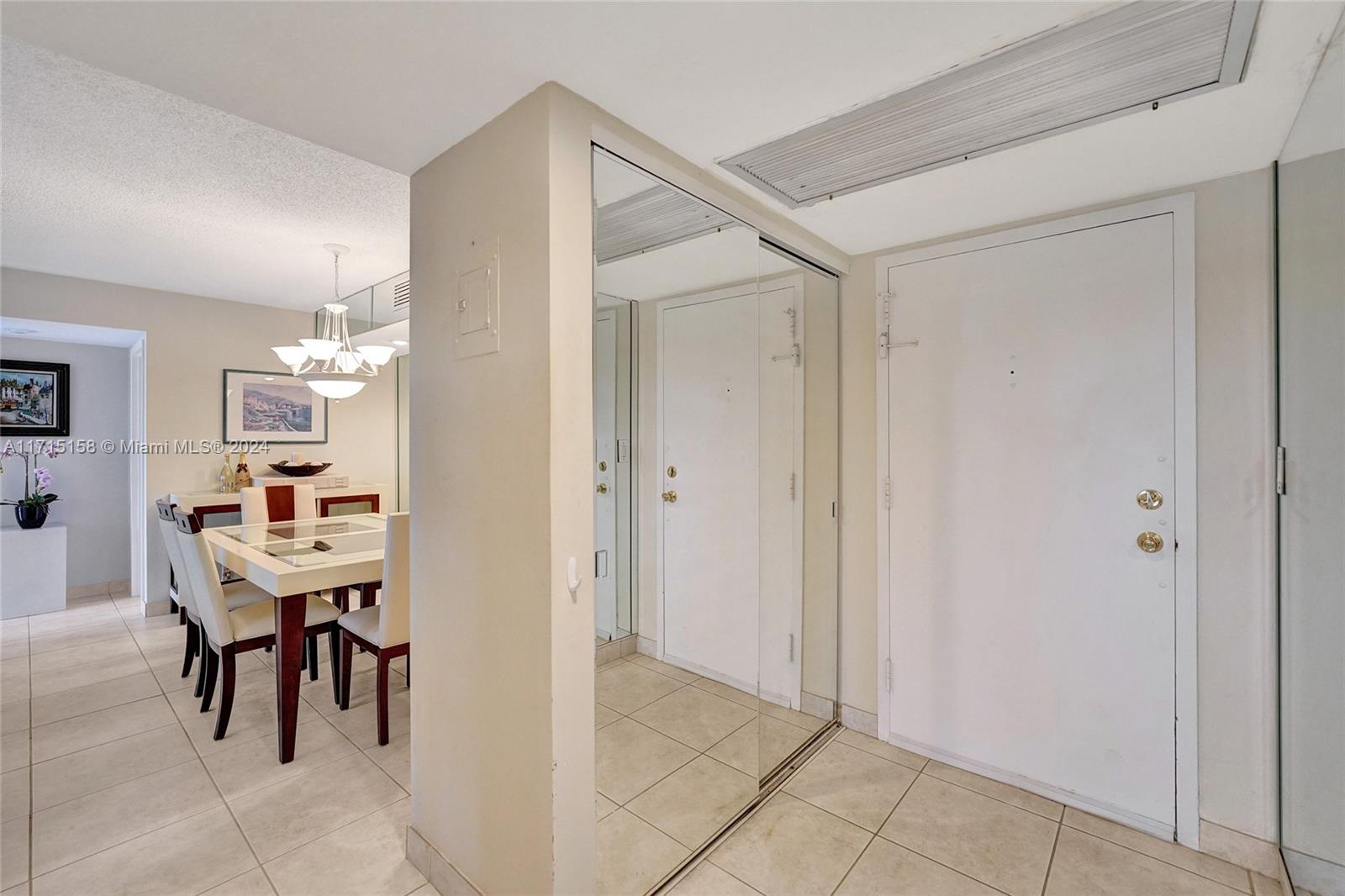 601 Three Islands Blvd #205, Hallandale Beach, Florida image 5