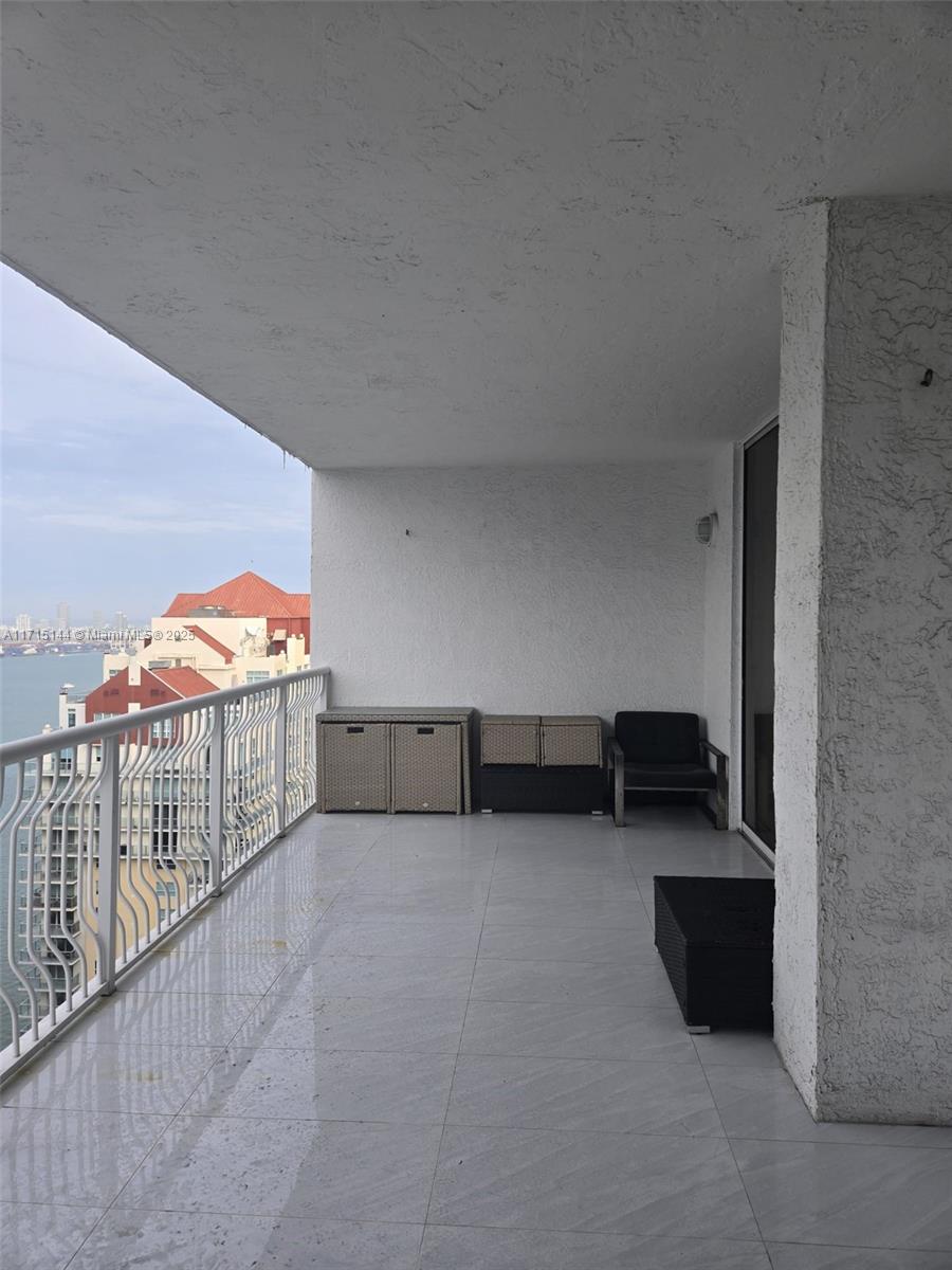 1200 Brickell Bay Dr #4214, Miami, Florida image 6