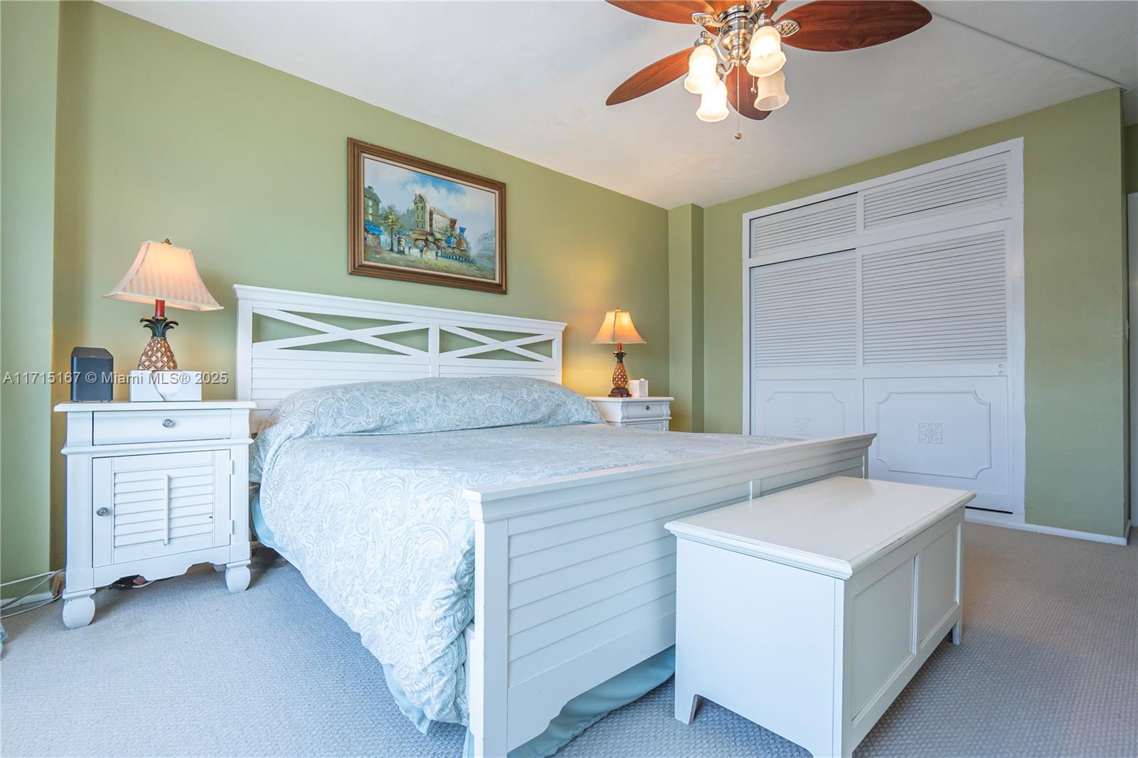 Listing Photo 17