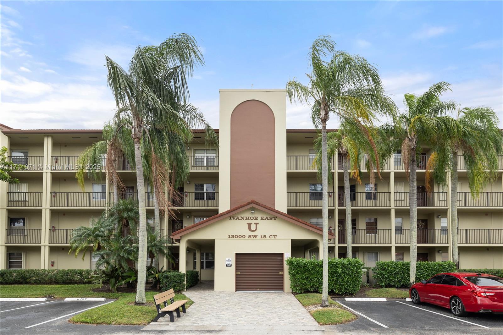 13000 SW 15th Ct #111U, Pembroke Pines, Florida image 26