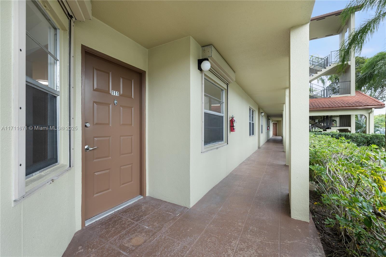 13000 SW 15th Ct #111U, Pembroke Pines, Florida image 28