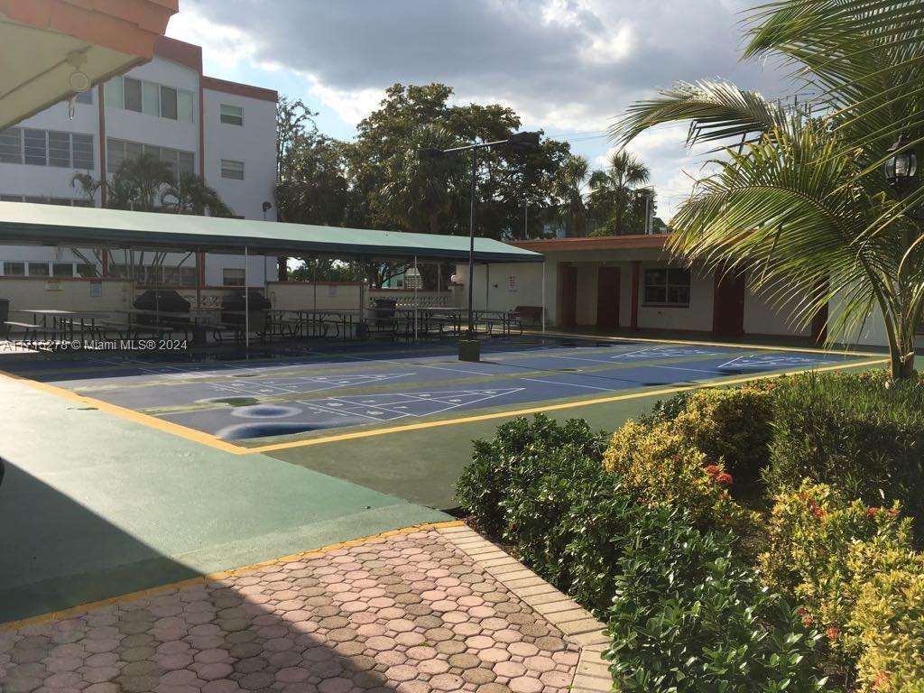 4090 NW 42nd Ave #204, Lauderdale Lakes, Florida image 21