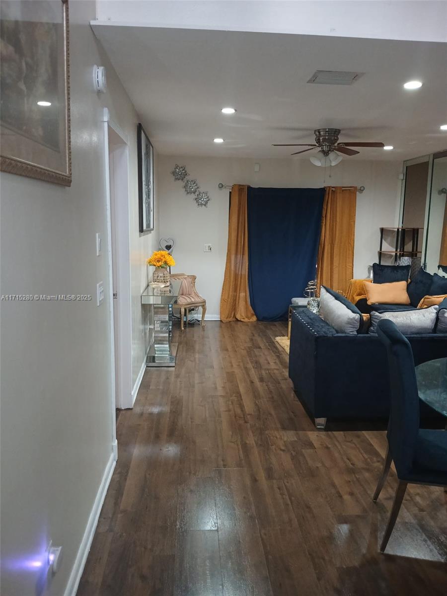 4004 SW 69th Ter #4-S, Miramar, Florida image 8
