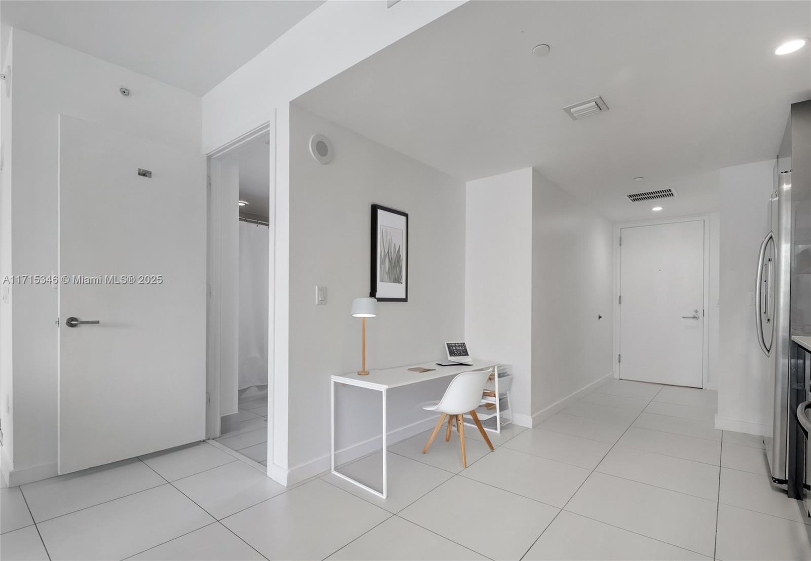 31 SE 6th St #1703, Miami, Florida image 6