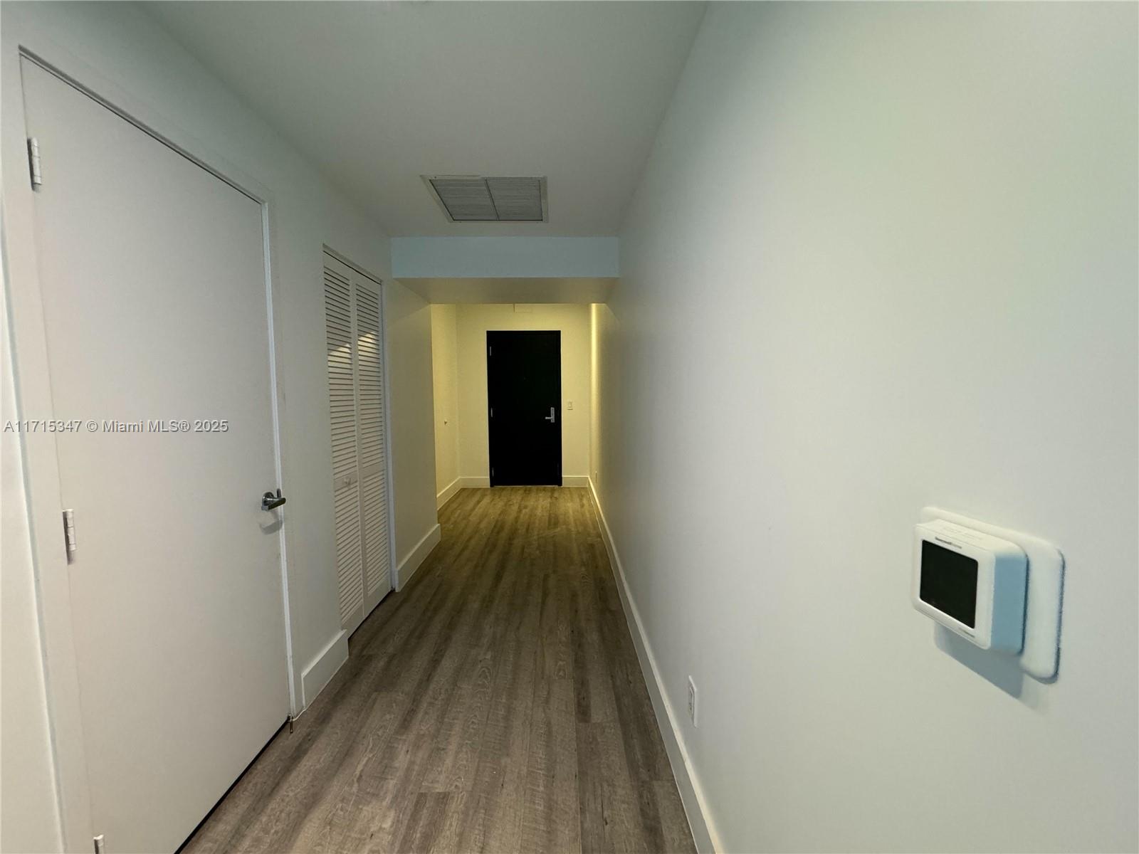 888 Biscayne Blvd #709, Miami FL 33132