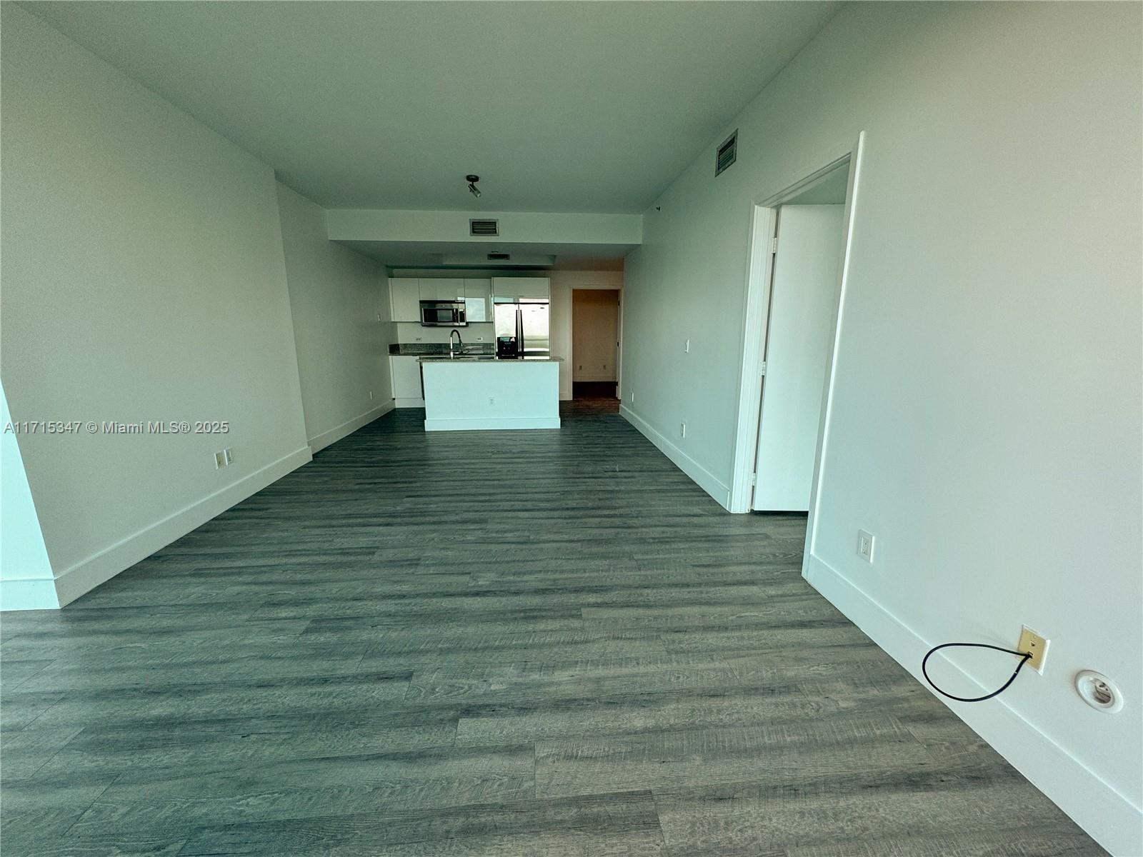 888 Biscayne Blvd #709, Miami FL 33132