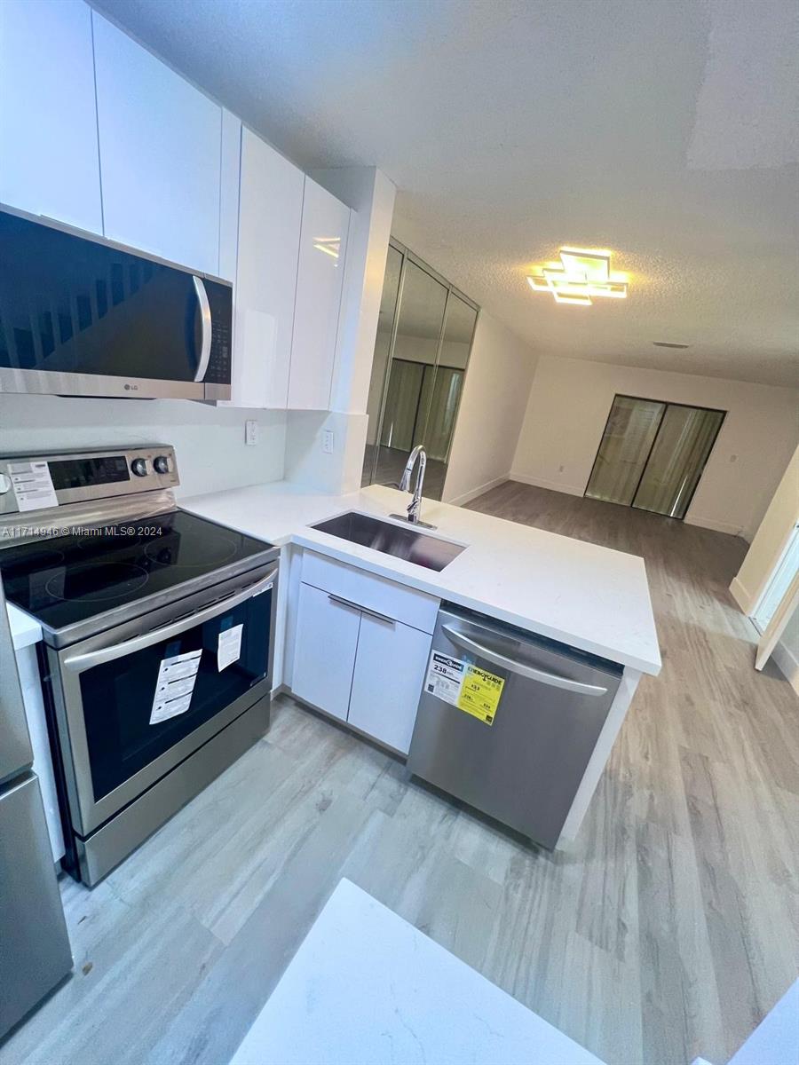 6866 NW 173rd Dr #603, Hialeah, Florida image 6