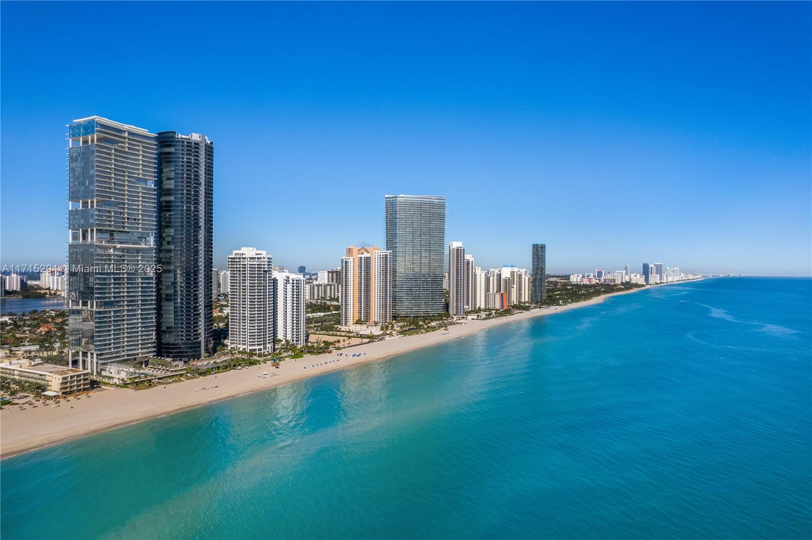 Apartamento à Venda em Sunny Isles Beach, FL