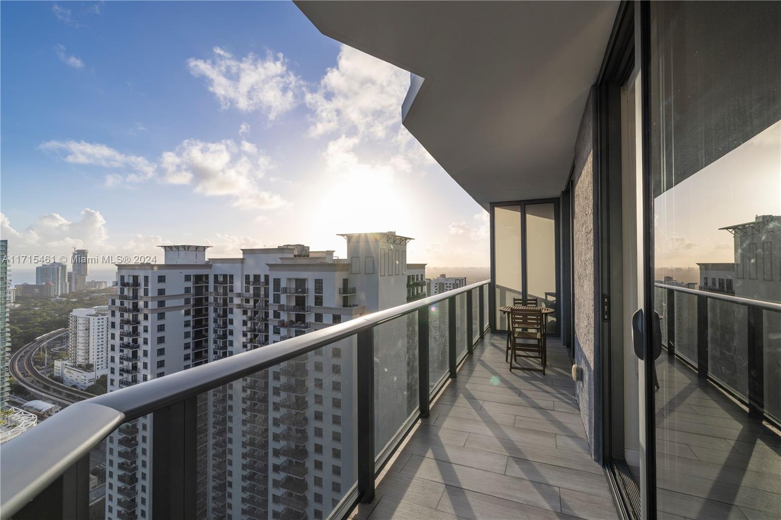 55 SW 9th St #3404, Miami FL 33130