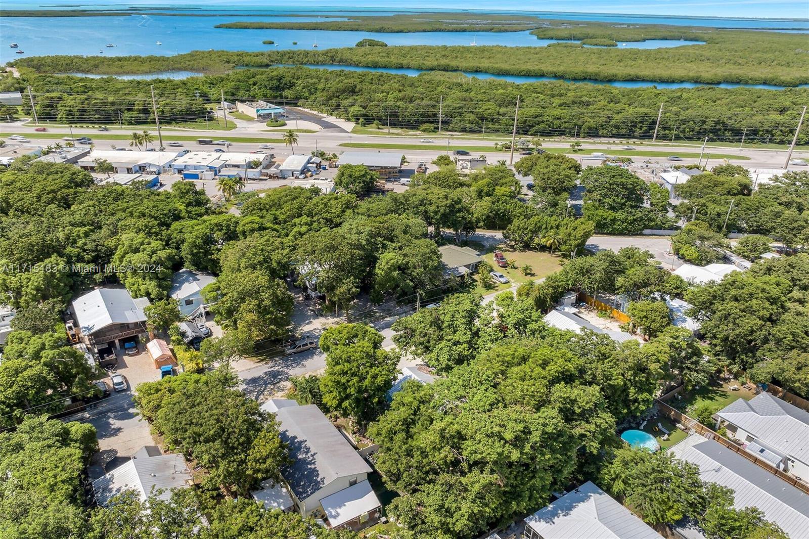 710 Barcelona Rd, Key Largo, Florida image 17