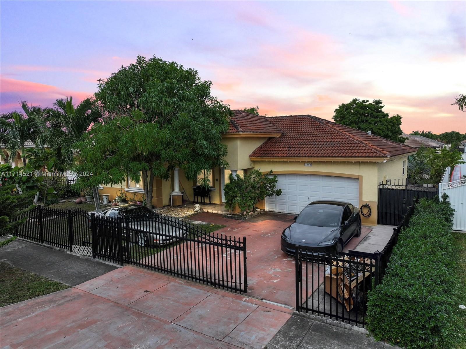 7050 W 4th Ln, Hialeah, Florida image 1