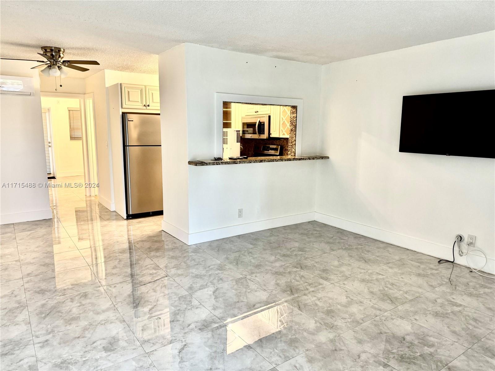 900 Atlantic Shores Blvd #126, Hallandale Beach, Florida image 3