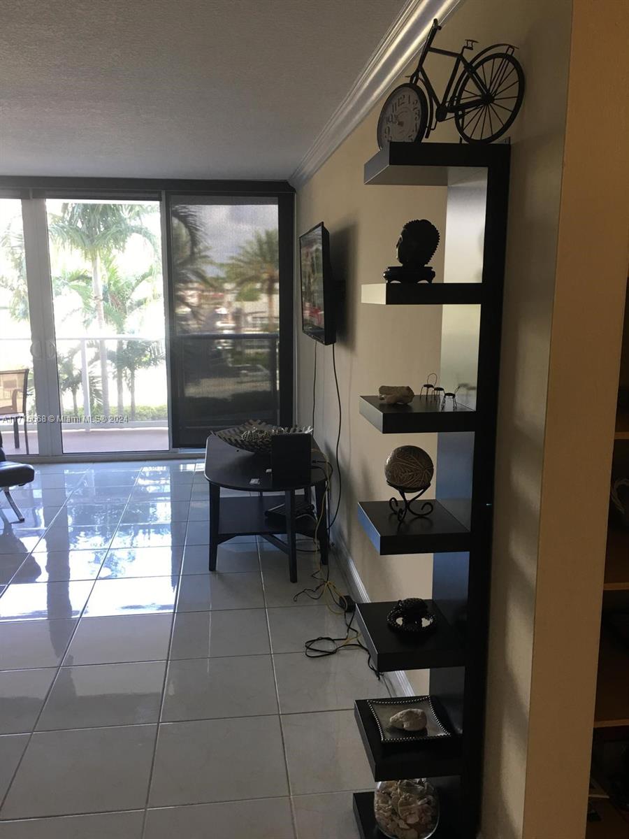 3140 S Ocean Dr #210, Hallandale Beach, Florida image 12