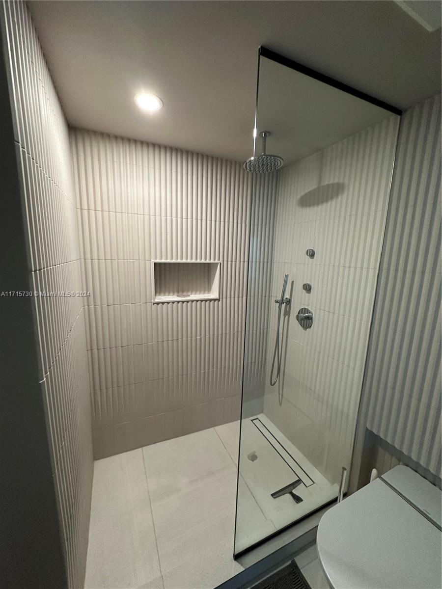 4250 Biscayne Blvd #702, Miami FL 33137