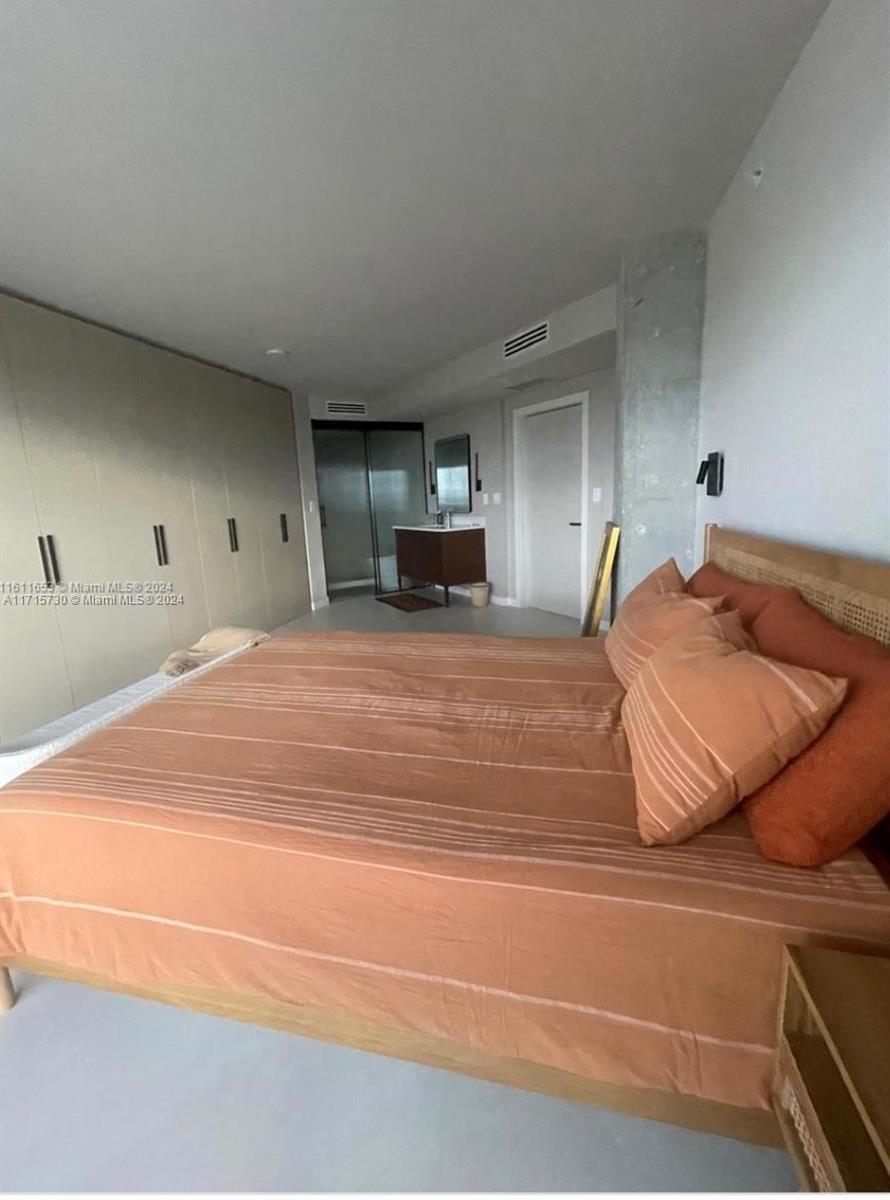 4250 Biscayne Blvd #702, Miami FL 33137