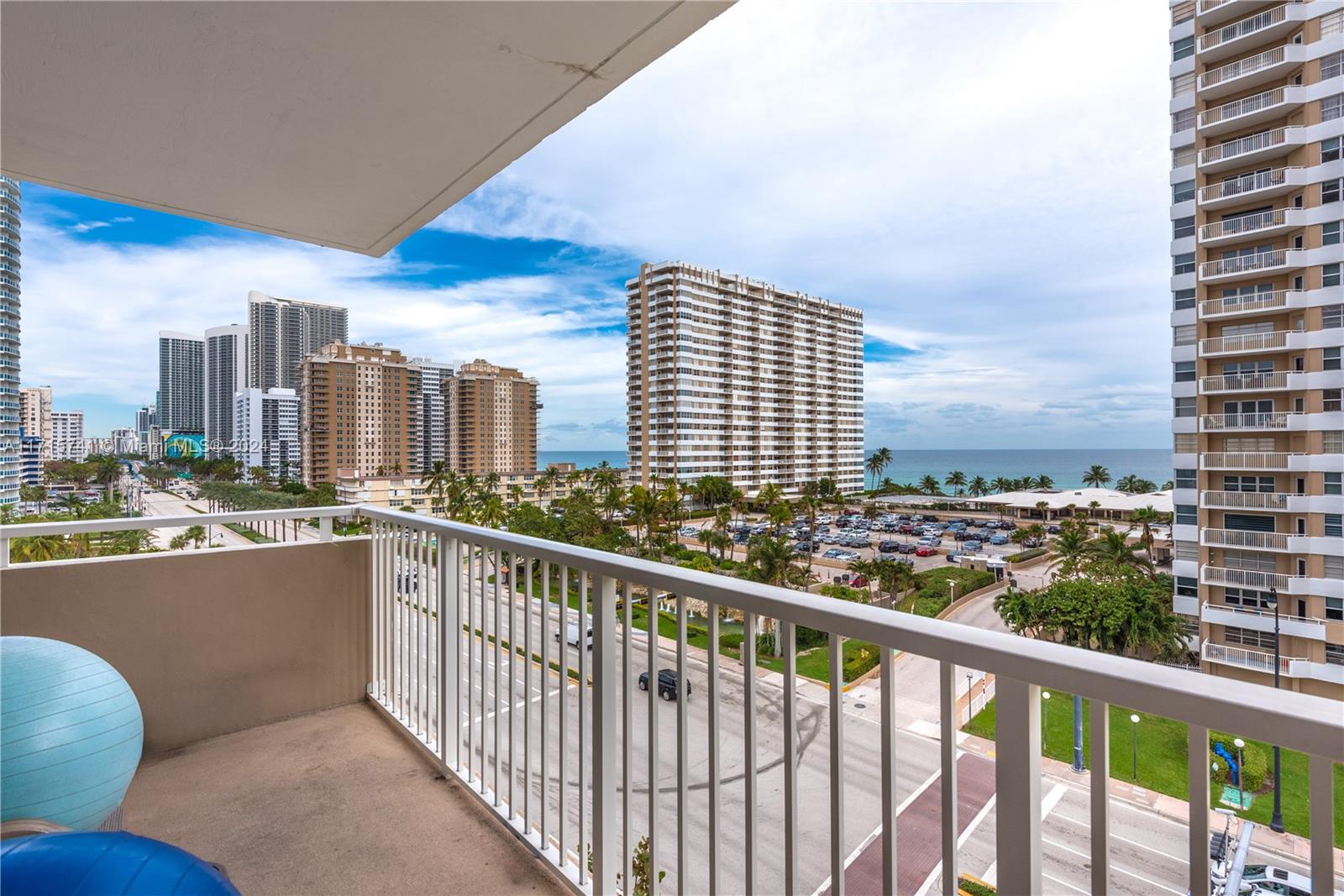 1985 S Ocean Dr #6P, Hallandale Beach, Florida image 5